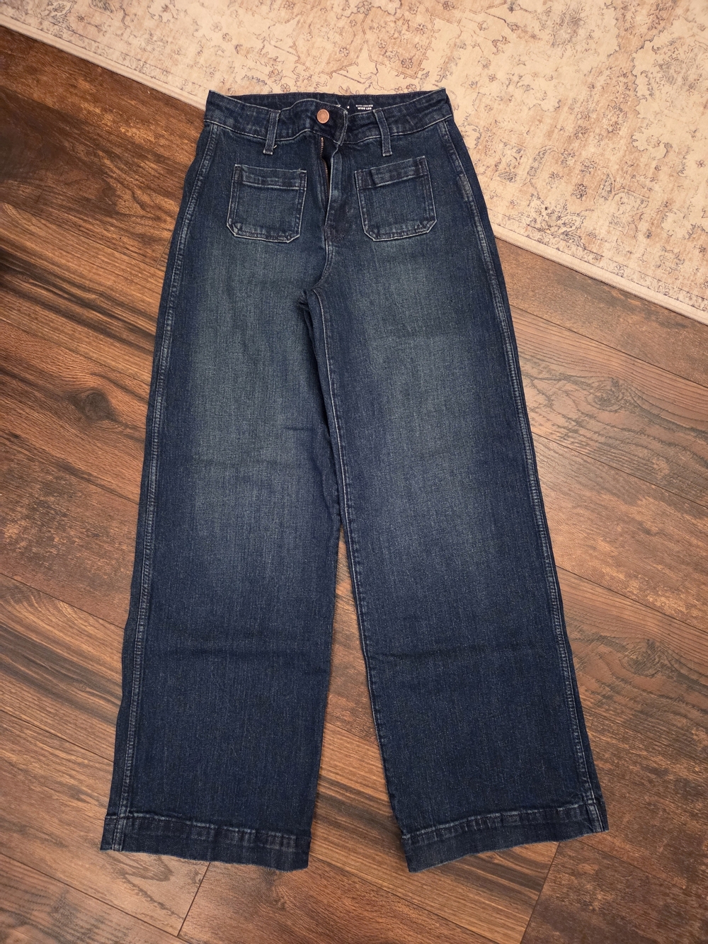 Wide-Leg Women's Jeans - Dark Blue